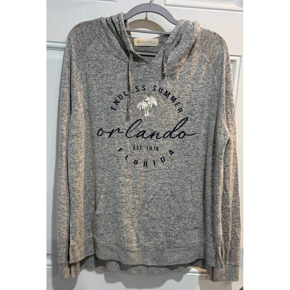 Women’s Orlando Florida SOFT lightweight Sweatshirt